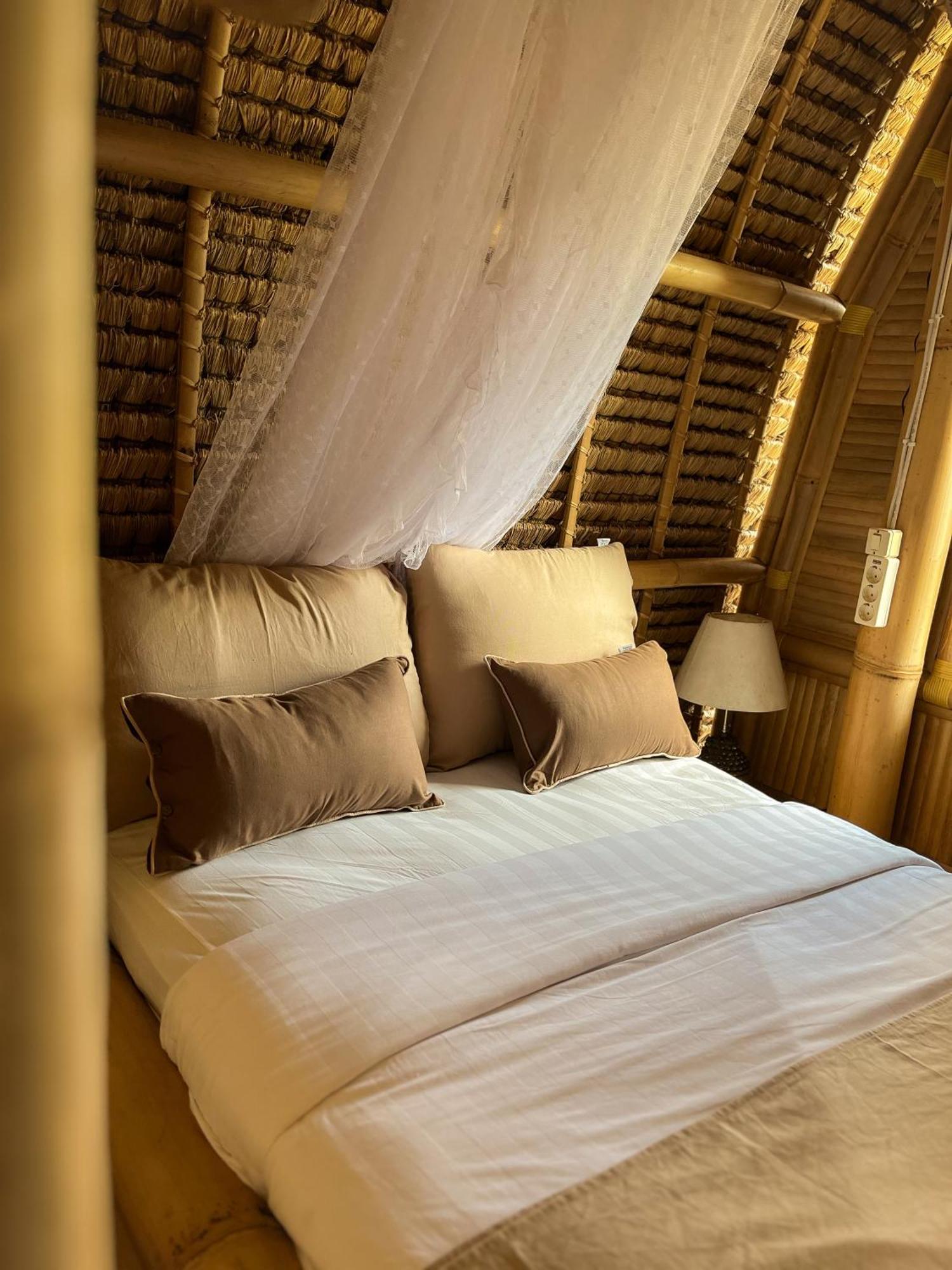 Kawig Bamboo House - Ricefield View, Eco Bamboo Home Tampaksiring 外观 照片